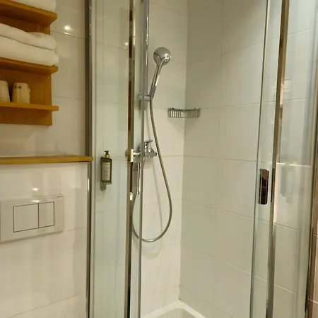 Отель Western Acadie Paris Nord Villepinte 3*