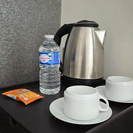 Hotel Western Acadie Paris Nord Villepinte 3*