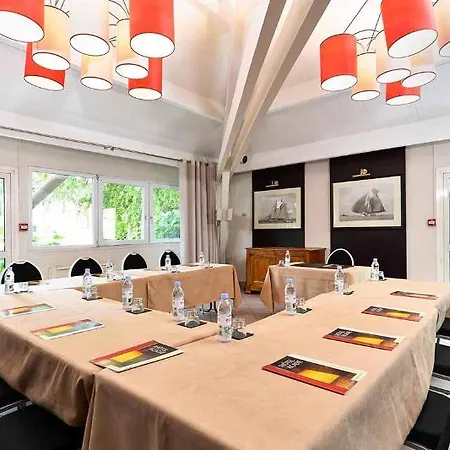 Western Acadie Paris Nord Villepinte Hotel 3*